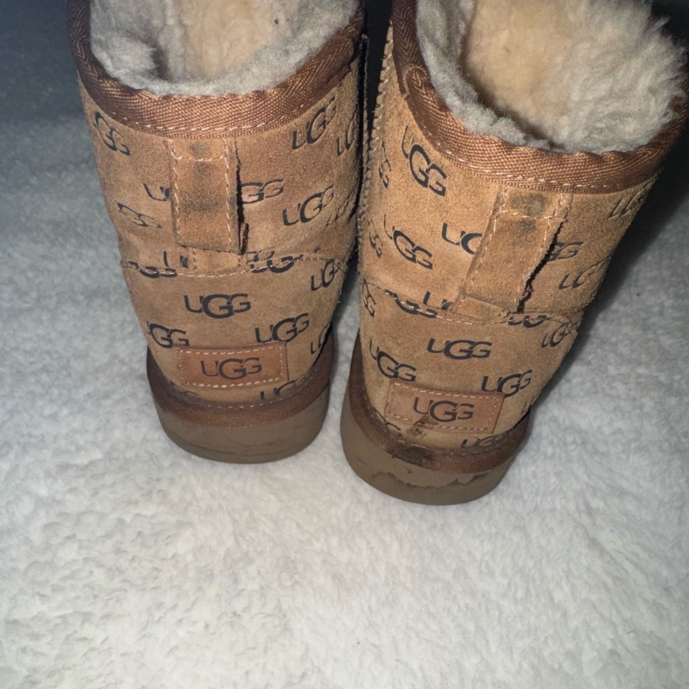 Uggs Boots - image 4